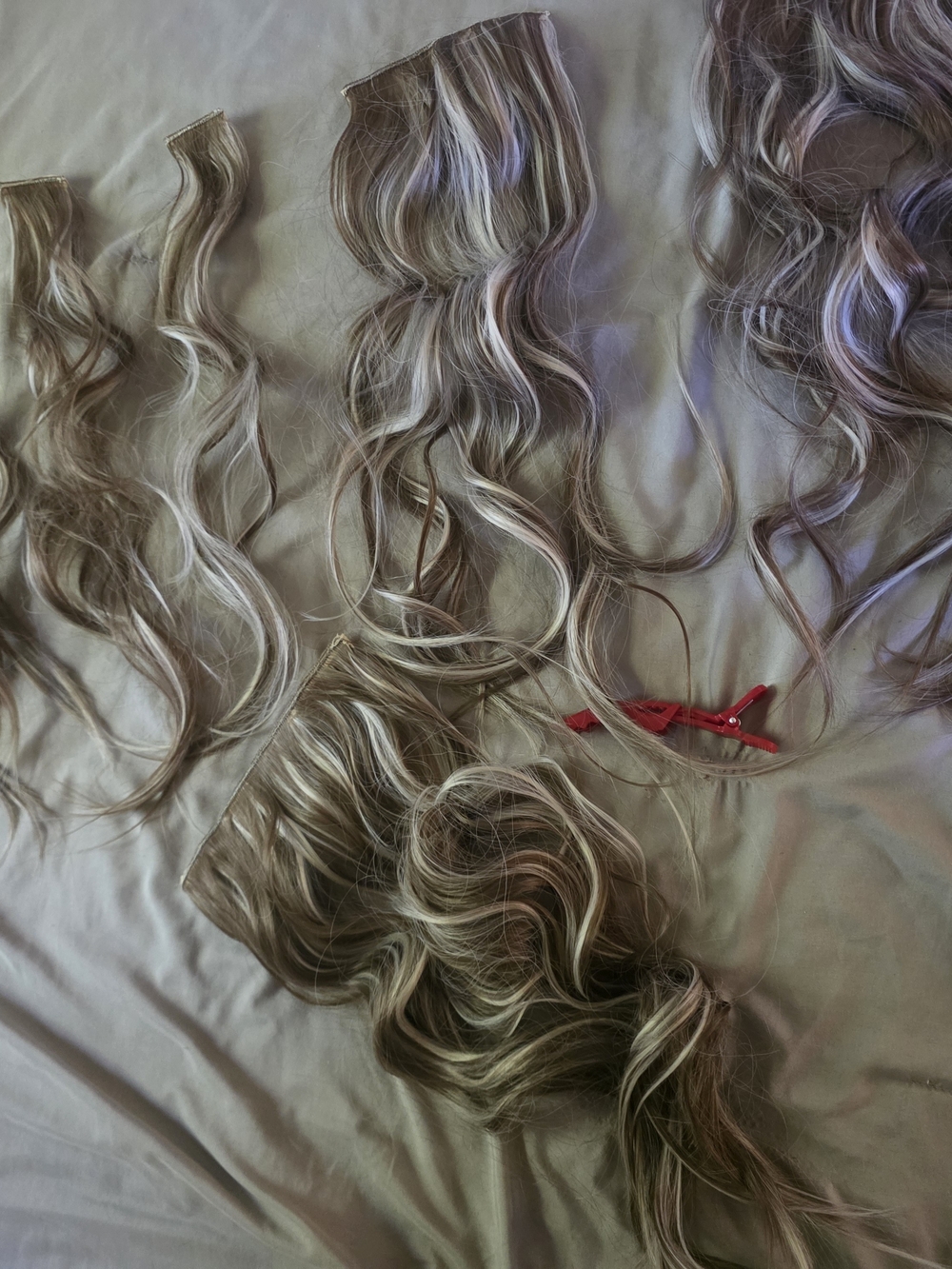 Vigorous Beauty Multi-Tone Ash Blonde Clip-In Extensions